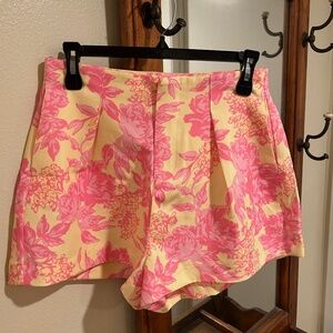 cute womens white fox shorts medium